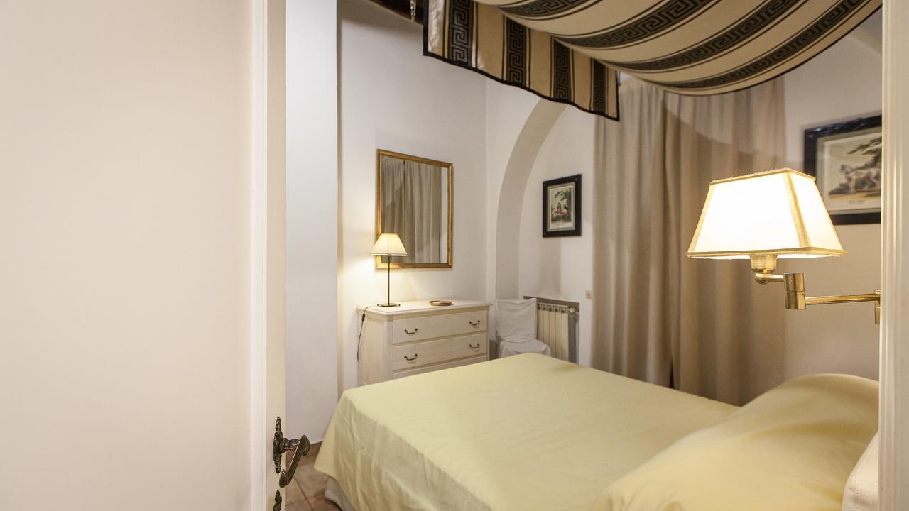 Apartamento Teatro Pace Roma Exterior foto
